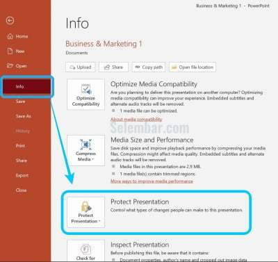 Klik menu Info kemudian pilih Protect Presentation